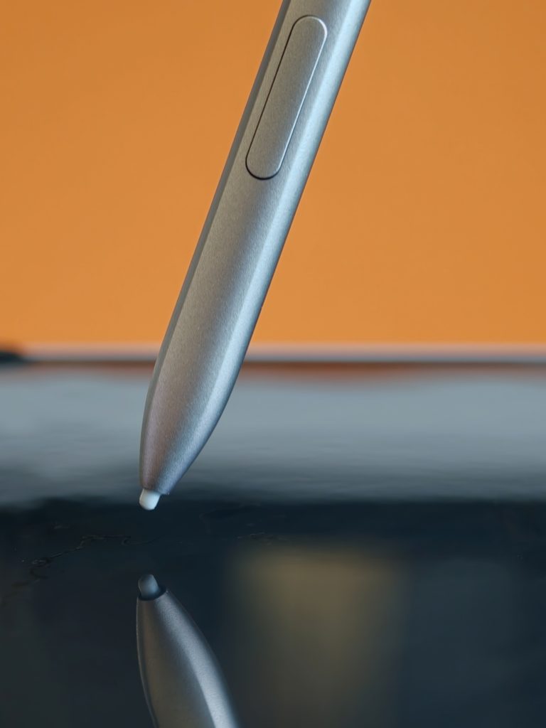 Oppo Find N6 - AI Stylus
