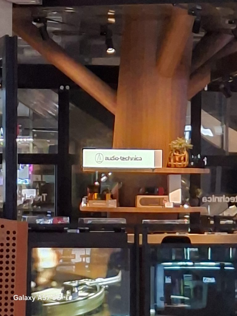 Samsung Galaxy A57 Photo Sample -6