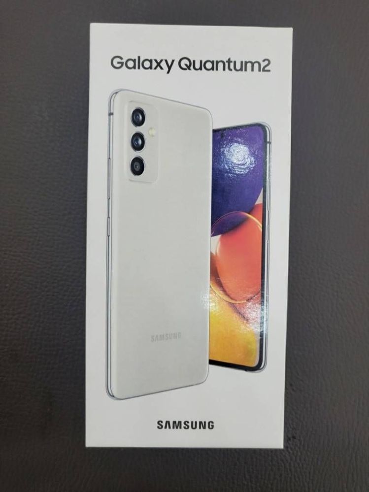 Samsung Galaxy Quantum 2 Retail Box