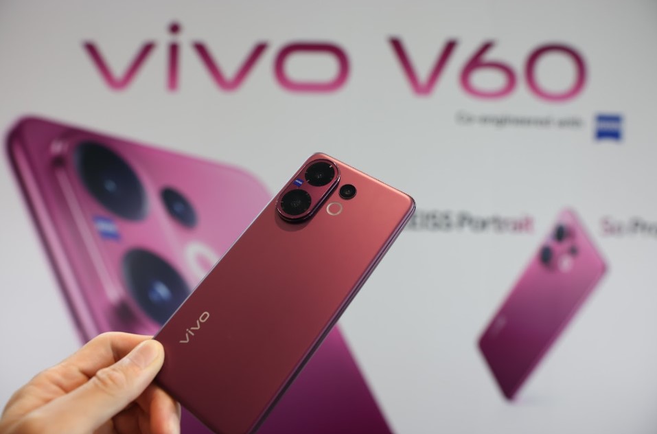 Vivo V60 Berry Purple