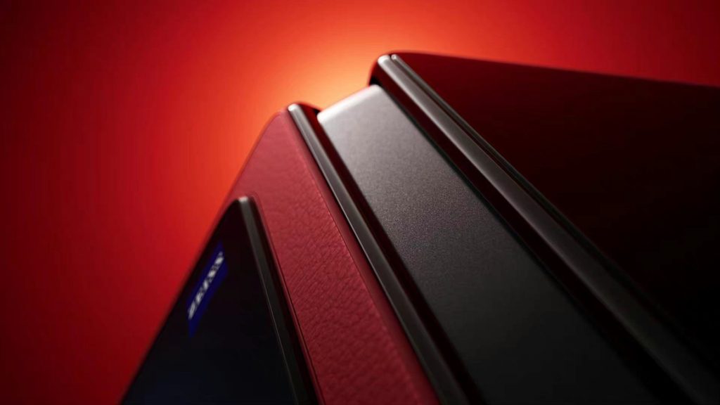 Vivo X Fold Plus in red