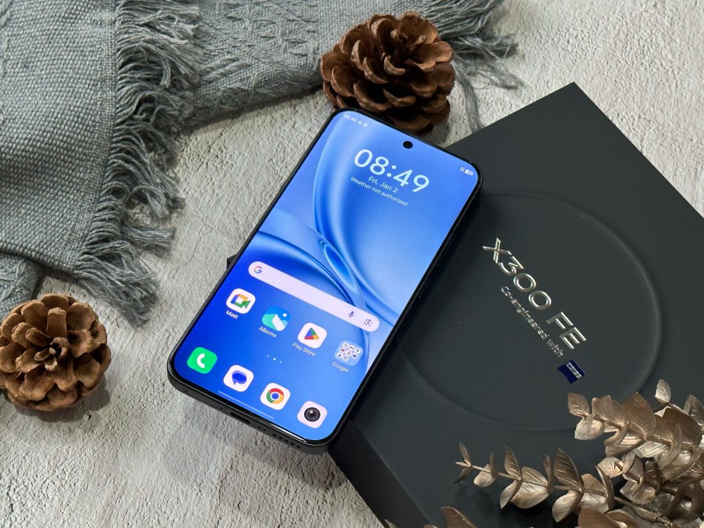 Vivo X300 FE Design -3