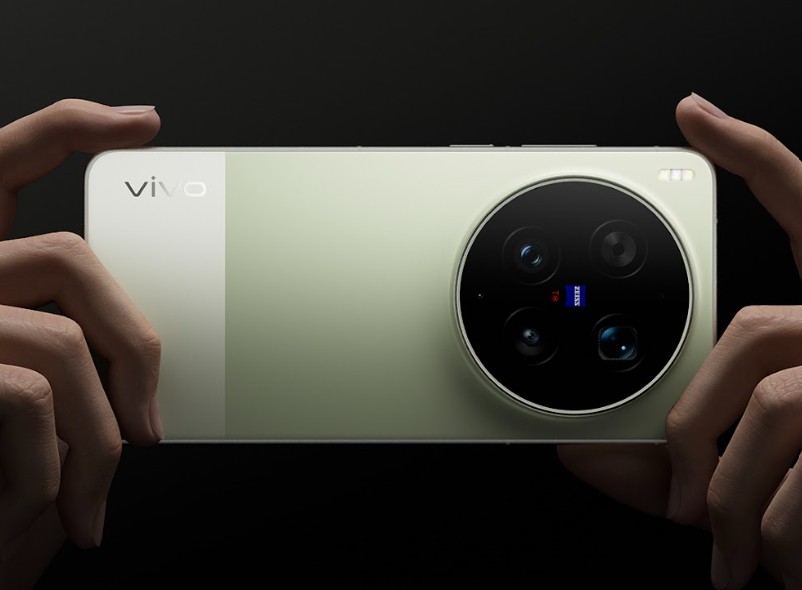 Vivo X300 Ultra Design -2