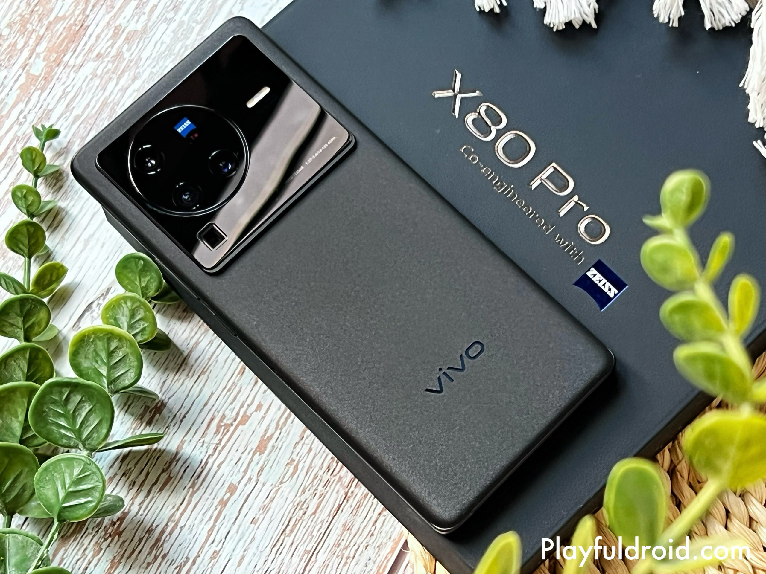 Vivo X80 Pro PUBG Mobile Gaming test  Snapdragon 8 Gen 1, 120Hz Display 