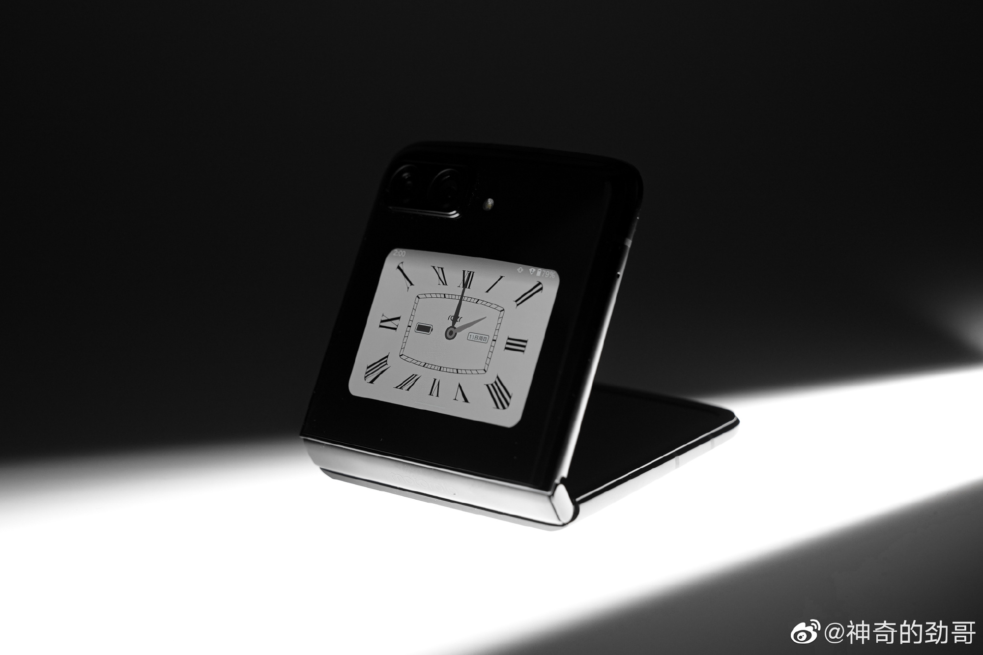 motorola razr 2022 launch date teaser | Source